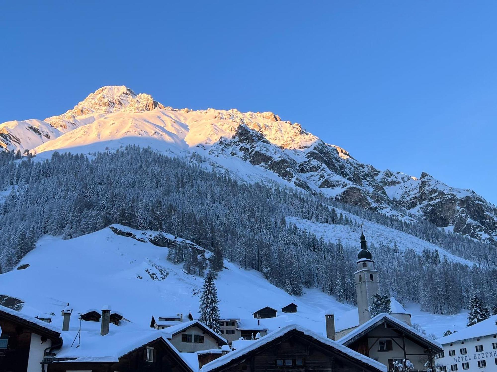 Hotel Piz Tambo Splügen Extérieur photo